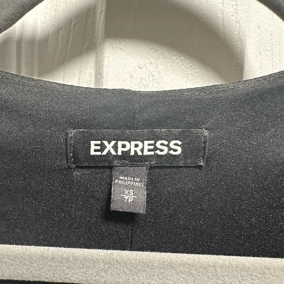 Express cocktail dress - Picture 2 of 4